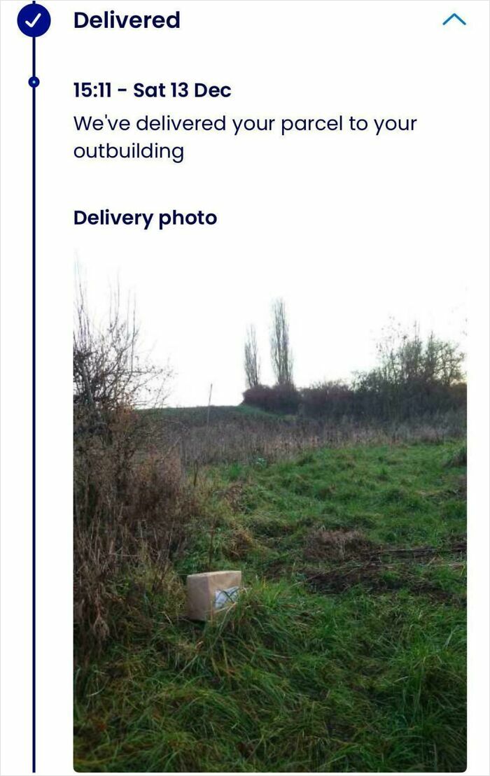 55 Of The Most Hilarious Delivery Confirmation Pics Drivers Sent Out To Customers