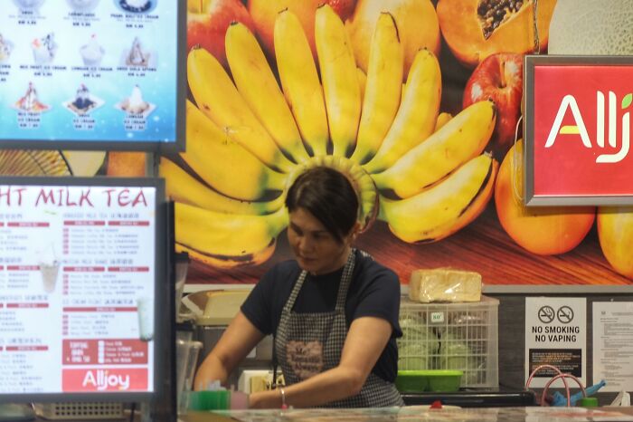 Beware Of The Camera Ambush: I Capture Spontaneous And Funny Street Moments In Malaysia (30 Pics)