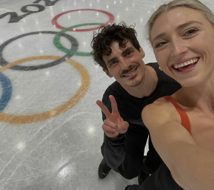 Olympic Ice Skater Makes Incredible Save After Wardrobe Malfunction Nearly Ruins Routine