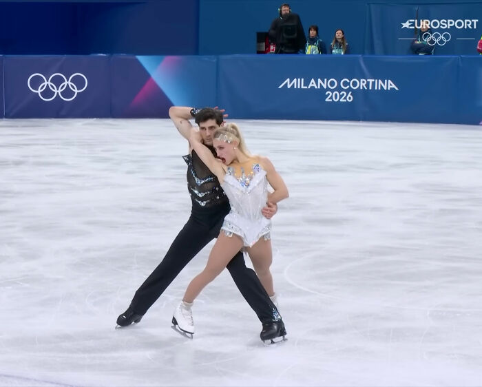 Olympic Ice Skater Makes Incredible Save After Wardrobe Malfunction Nearly Ruins Routine