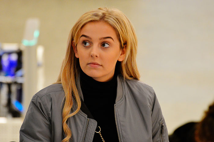 Selfish Man Asks Fianc&eacute;e For Poly Relationship To Date Coworker, Livid As She Dumps Him For New BF