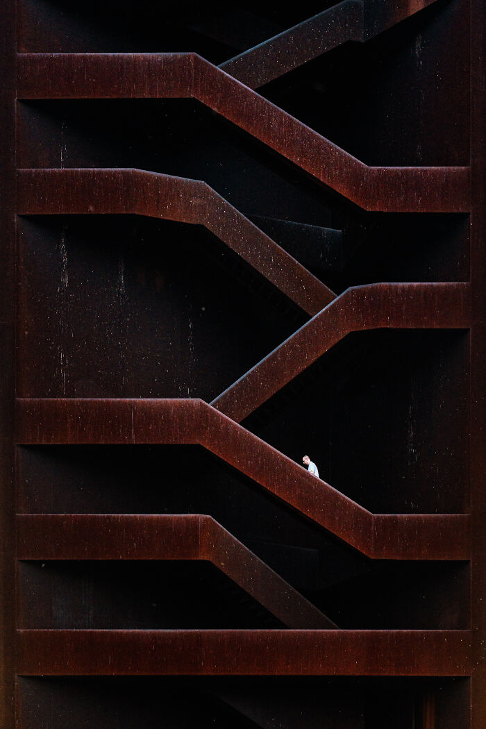 The 2025 International Photography Awards Showcased The World At Its Most Beautiful And Bizarre (74 Pics)