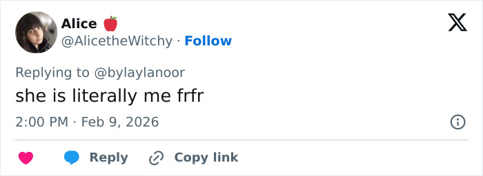 US Figure Skater Not Allowed To Keep Gold Medal After It Breaks In Celebration