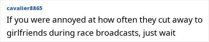 Body Language Expert Exposes Kim Kardashian And Lewis Hamilton’s “Tightly Controlled” Moves