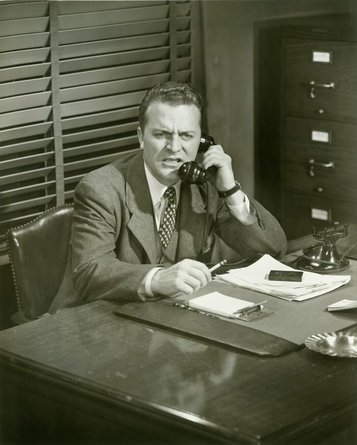 48 Disturbing Things People Mentioned Casually Without Realizing How Bad It Sounded