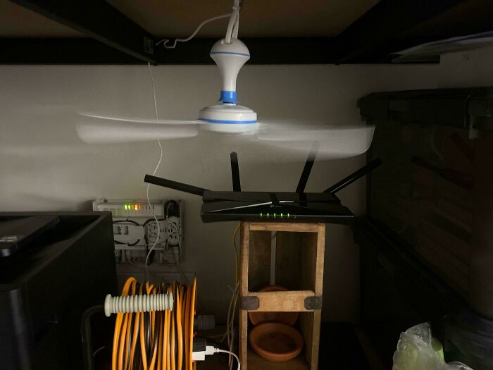 71 Times Tech Support Workers Wish They Had Chosen A Different Profession (New Pics) 71 Times Tech Support Workers Wish They Had Chosen A Different Profession (New Pics)