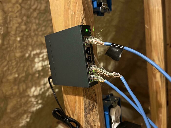 71 Times Tech Support Workers Wish They Had Chosen A Different Profession (New Pics) 71 Times Tech Support Workers Wish They Had Chosen A Different Profession (New Pics)