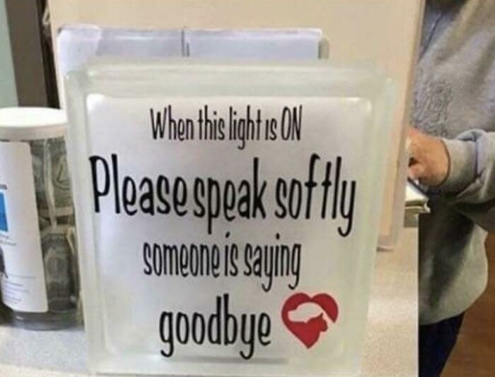 &ldquo;Hitchhikers May Be Escaping Inmates&rdquo;: 76 Of The Scariest Signs Ever Spotted In The Wild (New Pics)