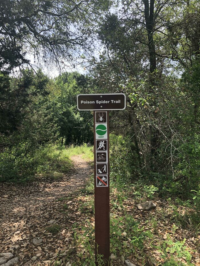 &ldquo;Hitchhikers May Be Escaping Inmates&rdquo;: 76 Of The Scariest Signs Ever Spotted In The Wild (New Pics)