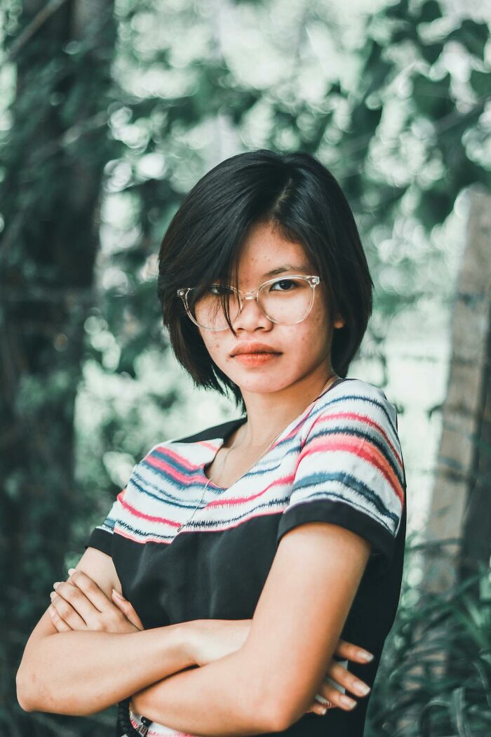 Man Asks Why Women Take Or Refuse To Take Their Husband&rsquo;s Last Name And Gets 34 Responses