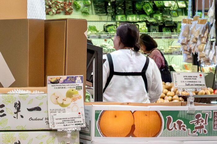 Lucky Coincidences: 30 Perfectly Timed Pictures Taken By Edas Wong (New Pics)