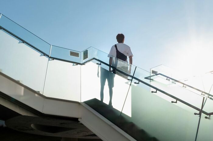 Lucky Coincidences: 30 Perfectly Timed Pictures Taken By Edas Wong (New Pics)