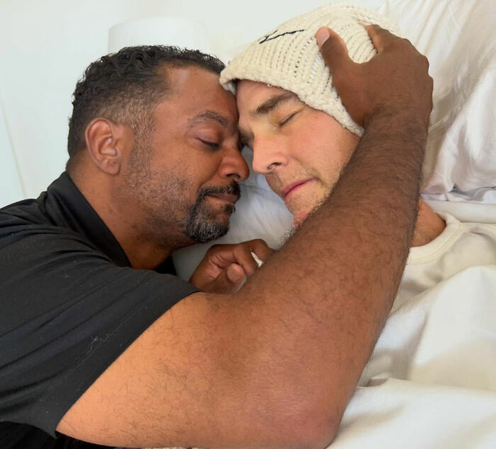 Alfonso Ribeiro Breaks Hearts With Photo Of His “Last Goodbye” With James Van Der Beek