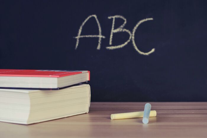 &ldquo;Were You Really An A-Student?&rdquo;: Prove It With These 35 Various School Questions