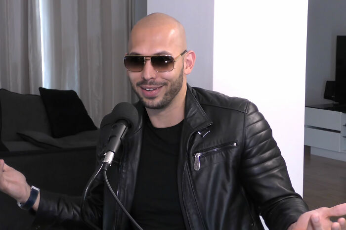 21 People Who Used To Be Popular Until The World Found Out They Were Horrible 21 People Who Used To Be Popular Until The World Found Out They Were Horrible