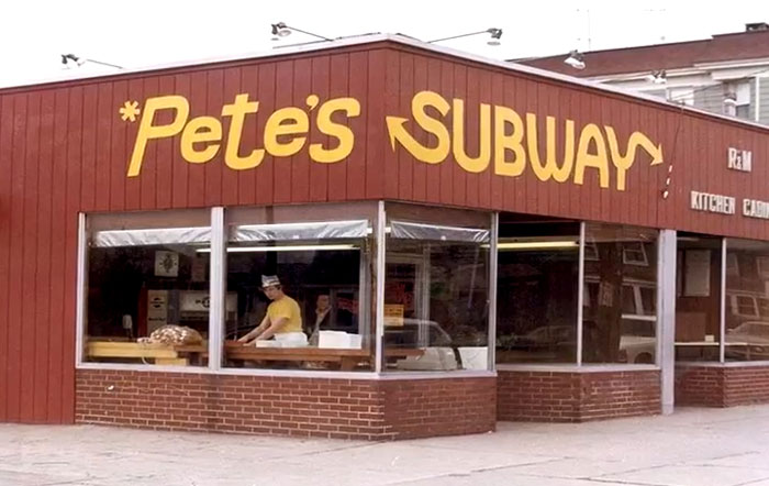 77 Rare And Intriguing Photos That Show History Between The Headlines