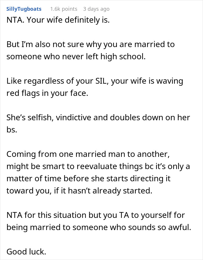 Husband Leaves Wife Behind After She Reveals What She’s Planning To Wear To Brother’s Wedding Husband Leaves Wife Behind After She Reveals What She’s Planning To Wear To Brother’s Wedding