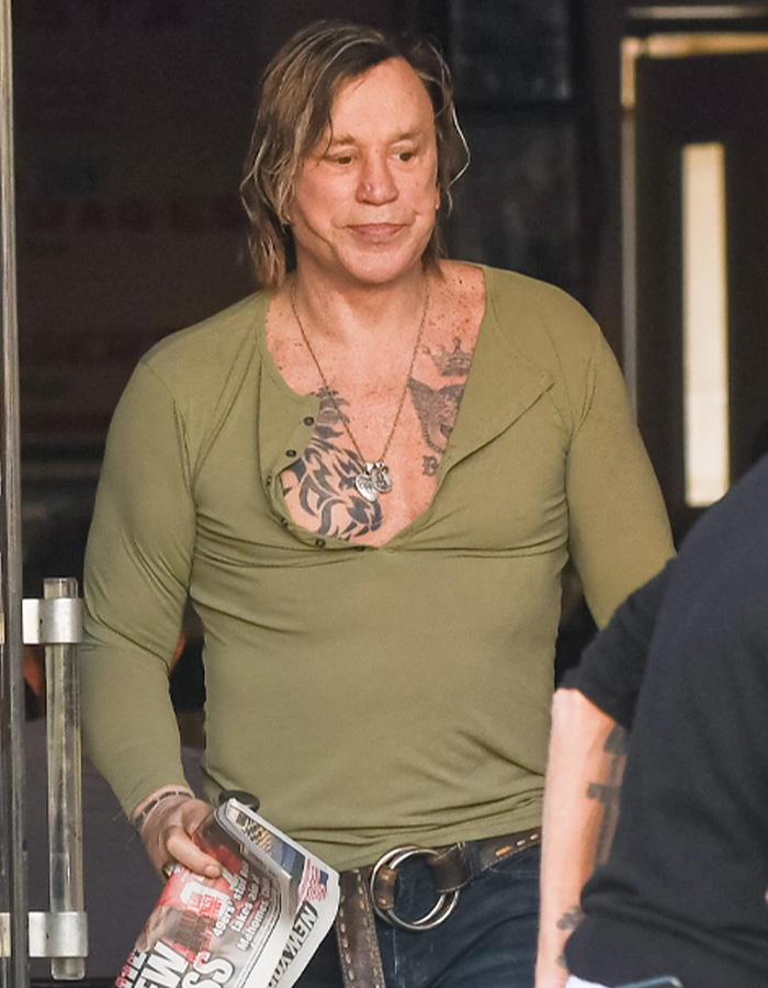 How Mickey Rourke Would Look Today Without His Dramatic Cosmetic Procedures