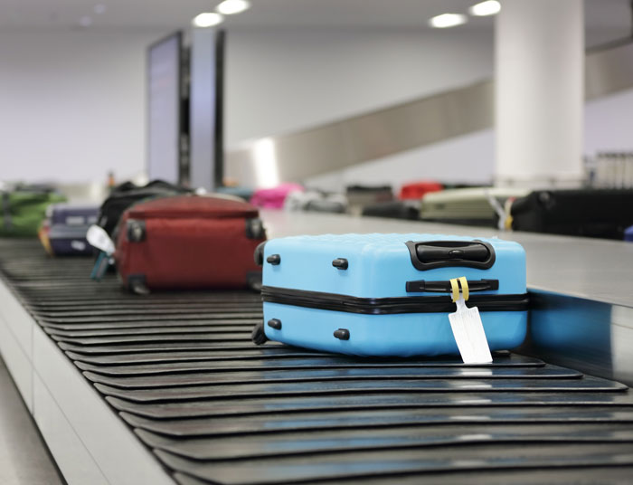 32 Airport Workers Share Behind-The-Scenes Secrets That Non-Employees Might Not Have Known 32 Airport Workers Share Behind-The-Scenes Secrets That Non-Employees Might Not Have Known