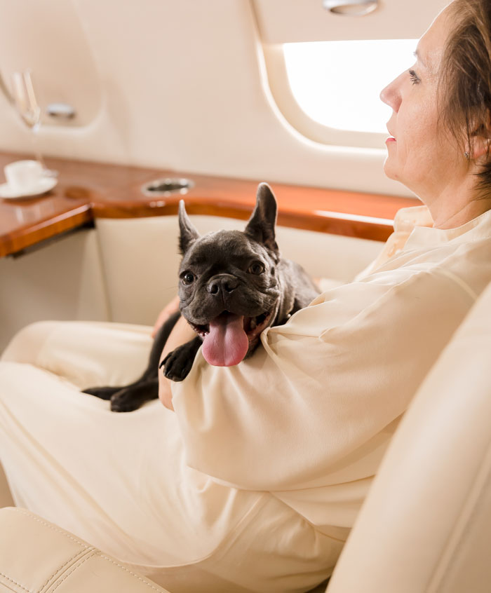 32 Airport Workers Share Behind-The-Scenes Secrets That Non-Employees Might Not Have Known 32 Airport Workers Share Behind-The-Scenes Secrets That Non-Employees Might Not Have Known