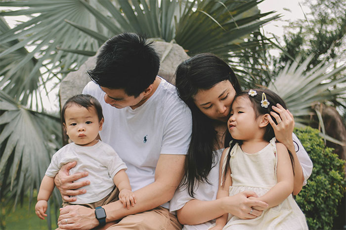 ‘Frida Mom’ Causes Major Chaos Online After People Notice Its Highly Inappropriate Marketing ‘Frida Mom’ Causes Major Chaos Online After People Notice Its Highly Inappropriate Marketing