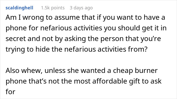 GF Insists BF Buys Her 2nd Phone For “Personal Use,” People Online Try To Guess What It May Be For GF Insists BF Buys Her 2nd Phone For “Personal Use,” People Online Try To Guess What It May Be For