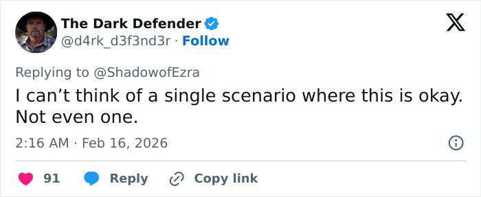Video Of Michael Jordan Touching Young Fan At Daytona 500 Sparks Heated Debate Video Of Michael Jordan Touching Young Fan At Daytona 500 Sparks Heated Debate