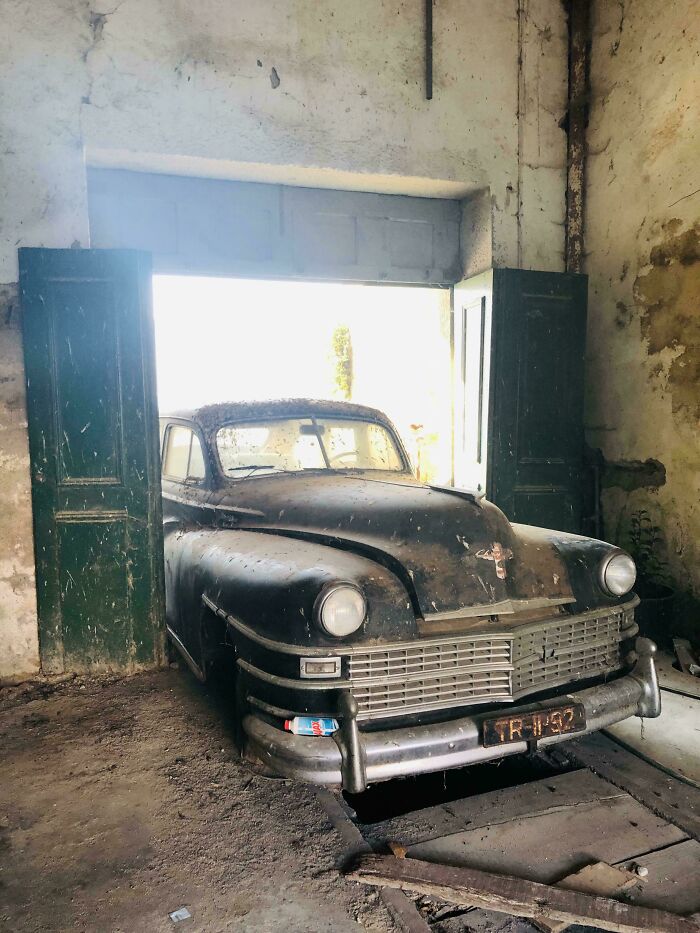 84 Fascinating Photos Of Abandoned Places Frozen In Time