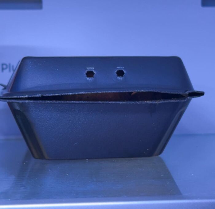 90 Times People Spotted A Face In An Everyday Thing And Just Had To Share (New Pics) 90 Times People Spotted A Face In An Everyday Thing And Just Had To Share (New Pics)