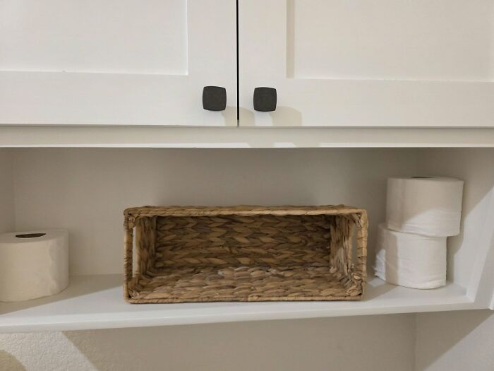 90 Times People Spotted A Face In An Everyday Thing And Just Had To Share (New Pics) 90 Times People Spotted A Face In An Everyday Thing And Just Had To Share (New Pics)