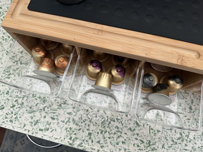 90 Times People Spotted A Face In An Everyday Thing And Just Had To Share (New Pics) 90 Times People Spotted A Face In An Everyday Thing And Just Had To Share (New Pics)