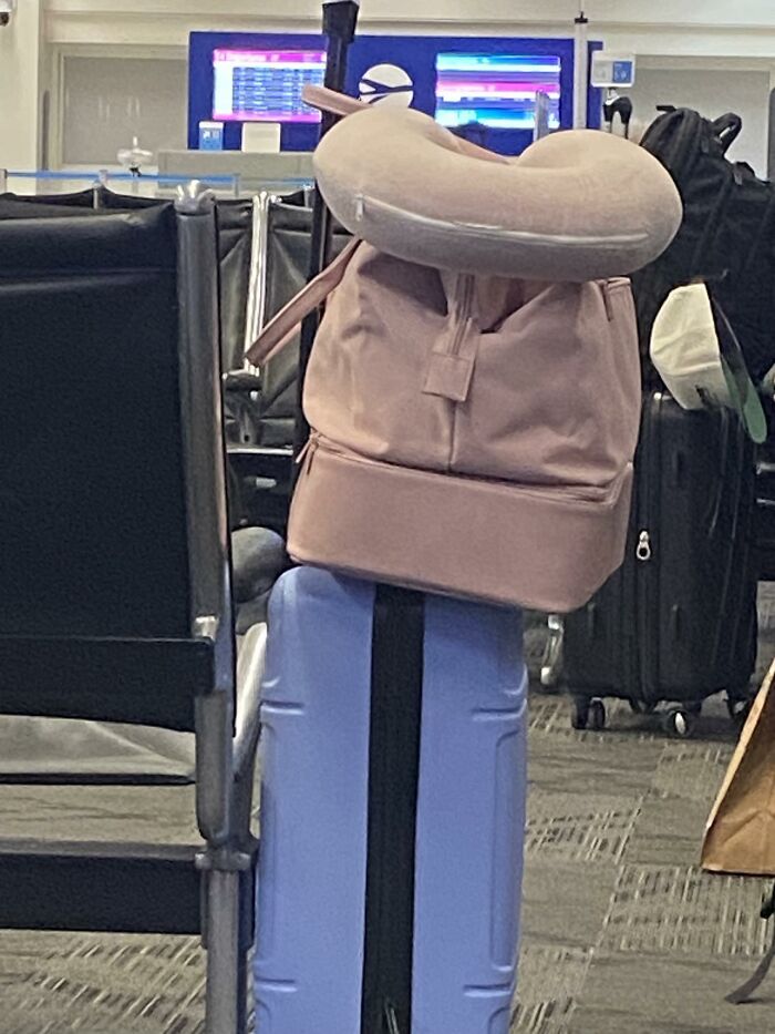 90 Times People Spotted A Face In An Everyday Thing And Just Had To Share (New Pics) 90 Times People Spotted A Face In An Everyday Thing And Just Had To Share (New Pics)