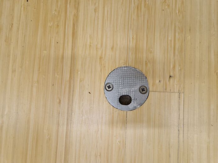 90 Times People Spotted A Face In An Everyday Thing And Just Had To Share (New Pics) 90 Times People Spotted A Face In An Everyday Thing And Just Had To Share (New Pics)