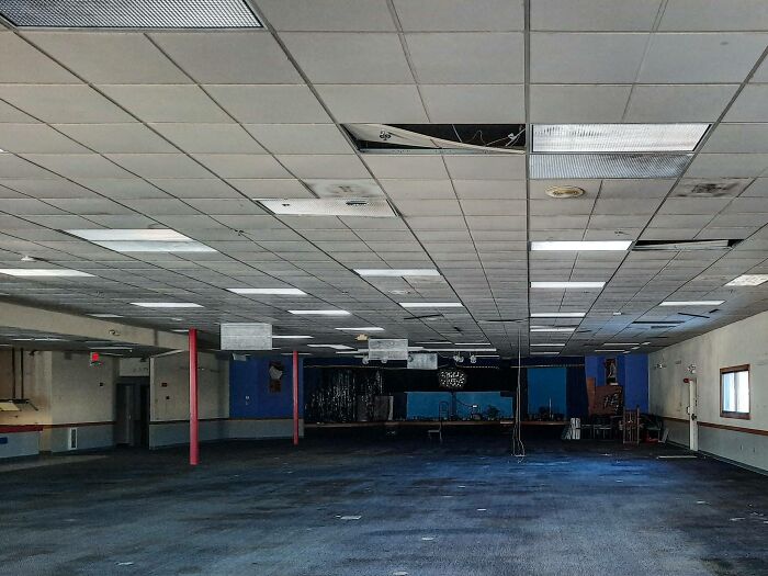 79 Liminal Spaces That Are Strangely Beautiful And Deeply Unsettling 79 Liminal Spaces That Are Strangely Beautiful And Deeply Unsettling