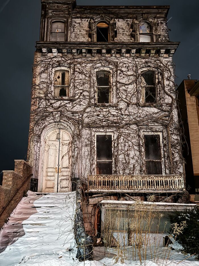 79 Liminal Spaces That Are Strangely Beautiful And Deeply Unsettling 79 Liminal Spaces That Are Strangely Beautiful And Deeply Unsettling