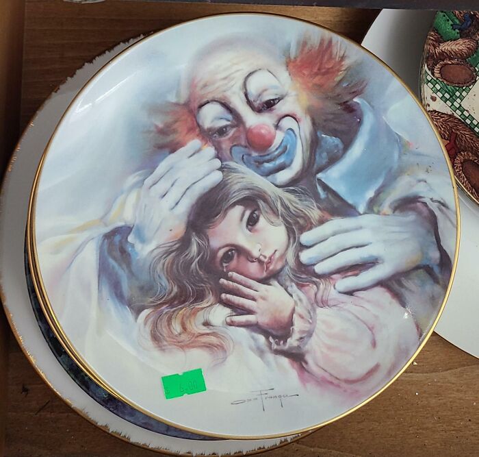 68 Wildly Questionable Thrift Store Treasures That Feel Like They Escaped Another Dimension