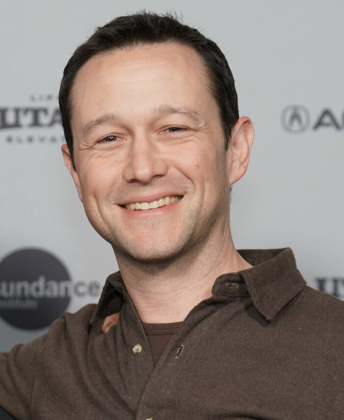 Joseph Gordon-Levitt: Bio And Career Highlights Joseph Gordon-Levitt: Bio And Career Highlights