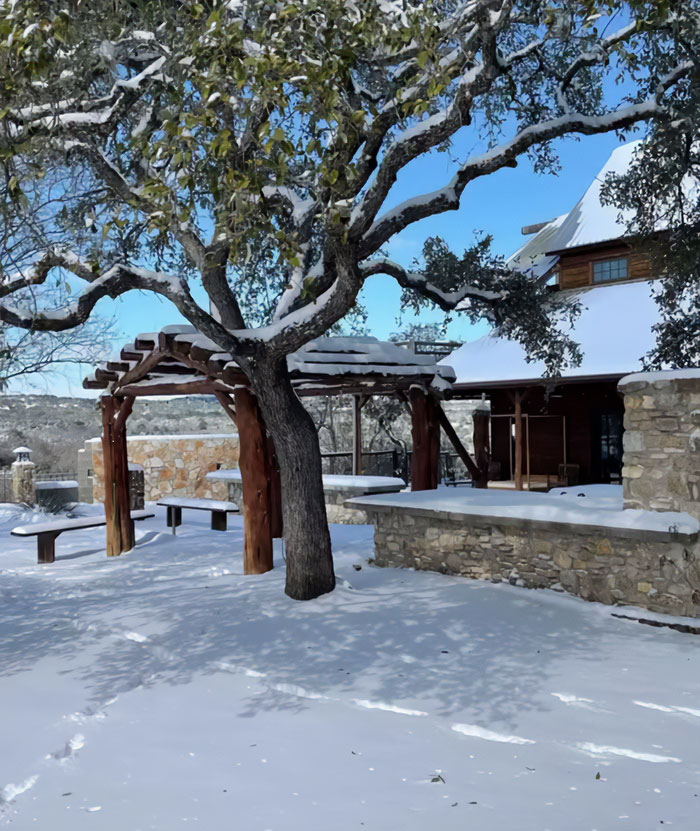 James Van Der Beek’s Tax Issues Exposed After $4.8M Ranch Purchase Reignites GoFundMe Controversy James Van Der Beek’s Tax Issues Exposed After $4.8M Ranch Purchase Reignites GoFundMe Controversy