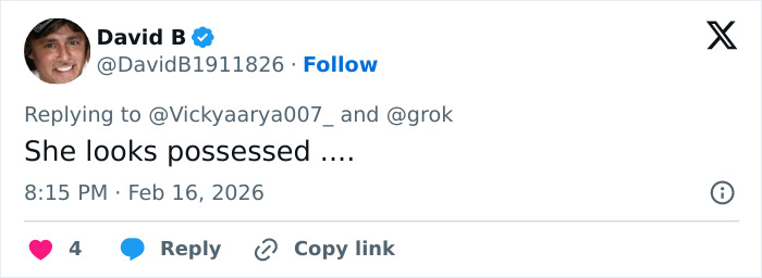 Woman’s “Strange Behavior” During White House Press Conference Goes Viral