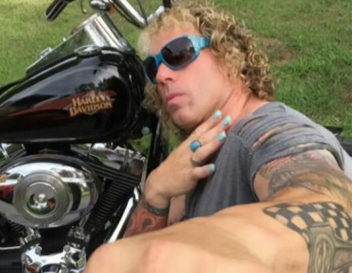 Transgender Mom Roberta Esposito’s Disturbing Posts Before Rhode Island Hockey Tragedy Revealed Transgender Mom Roberta Esposito’s Disturbing Posts Before Rhode Island Hockey Tragedy Revealed