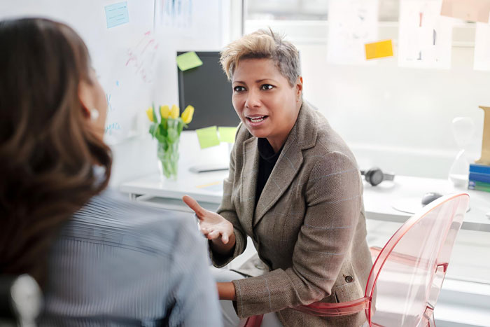 Woman Is Told Her Frumpy Clothes Aren&rsquo;t &ldquo;Professional,&rdquo; Reveals It’s Her Only Shield From Harassment