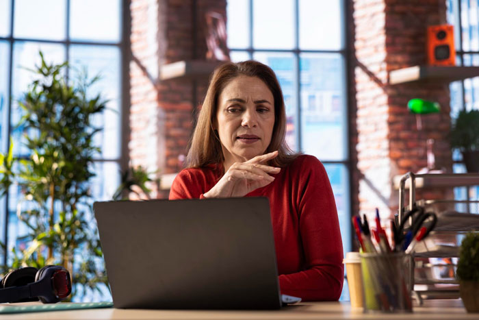 Pushy Colleague Tests Office Coordinator’s Limits, Faces Karma When They Follow The Instructions