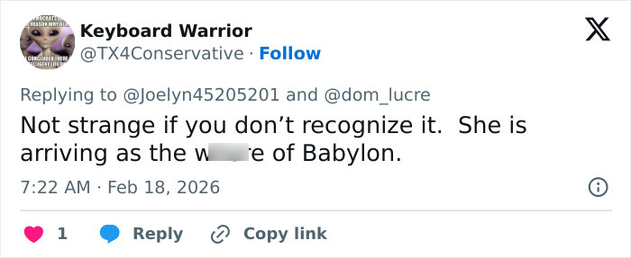 “Disturbed And Confused”: Lady Gaga’s “Scary” Look And Mannerisms At Recent Concert Stun Fans