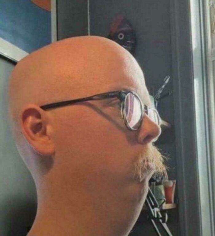 78 Tragic Hair Accidents That Might Make You Rethink Trusting A Hairstylist (New Pics) 78 Tragic Hair Accidents That Might Make You Rethink Trusting A Hairstylist (New Pics)