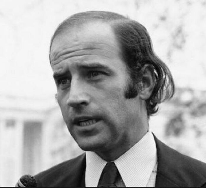 78 Tragic Hair Accidents That Might Make You Rethink Trusting A Hairstylist (New Pics) 78 Tragic Hair Accidents That Might Make You Rethink Trusting A Hairstylist (New Pics)