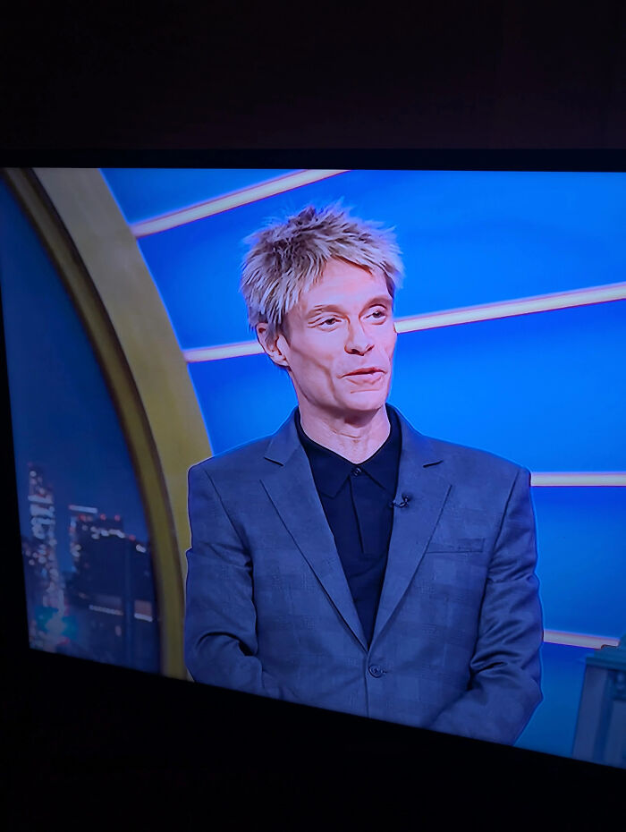 78 Tragic Hair Accidents That Might Make You Rethink Trusting A Hairstylist (New Pics) 78 Tragic Hair Accidents That Might Make You Rethink Trusting A Hairstylist (New Pics)