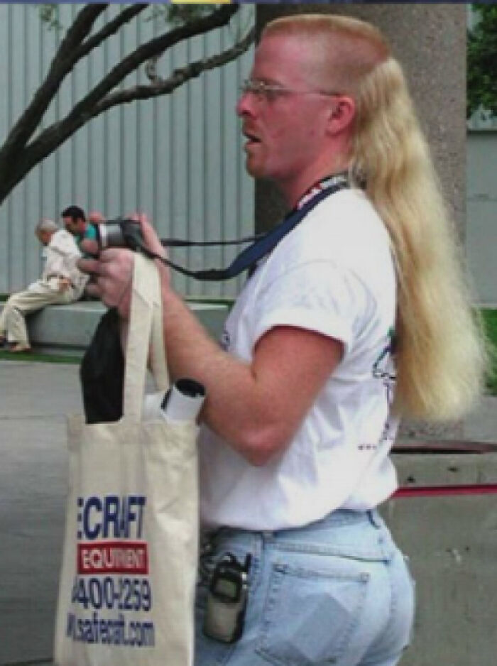 78 Tragic Hair Accidents That Might Make You Rethink Trusting A Hairstylist (New Pics) 78 Tragic Hair Accidents That Might Make You Rethink Trusting A Hairstylist (New Pics)