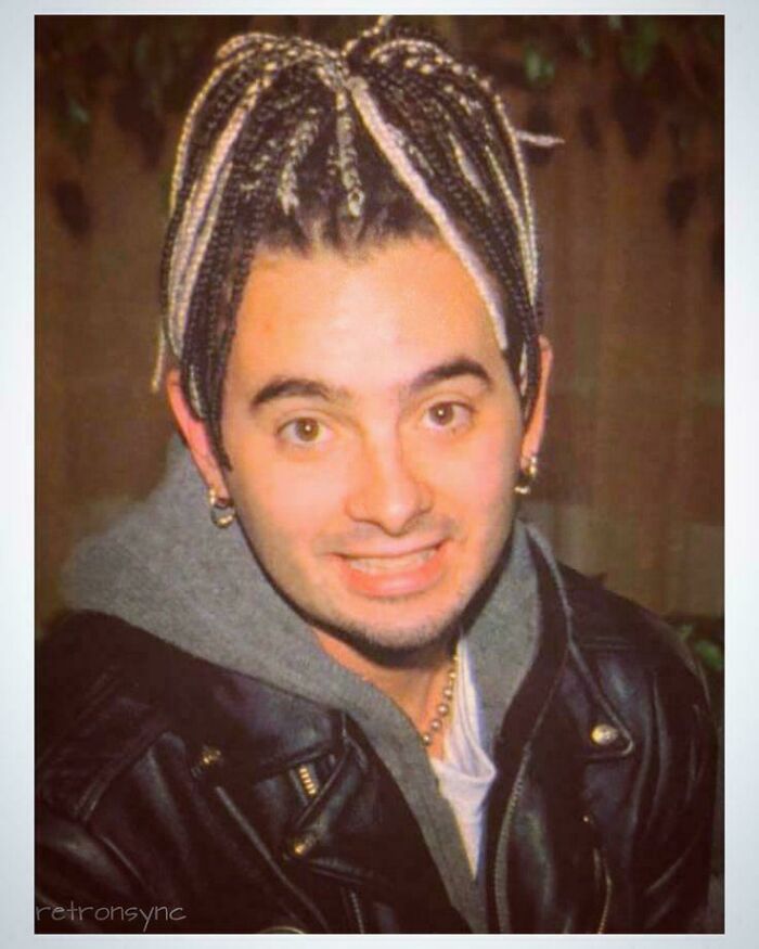 78 Tragic Hair Accidents That Might Make You Rethink Trusting A Hairstylist (New Pics) 78 Tragic Hair Accidents That Might Make You Rethink Trusting A Hairstylist (New Pics)