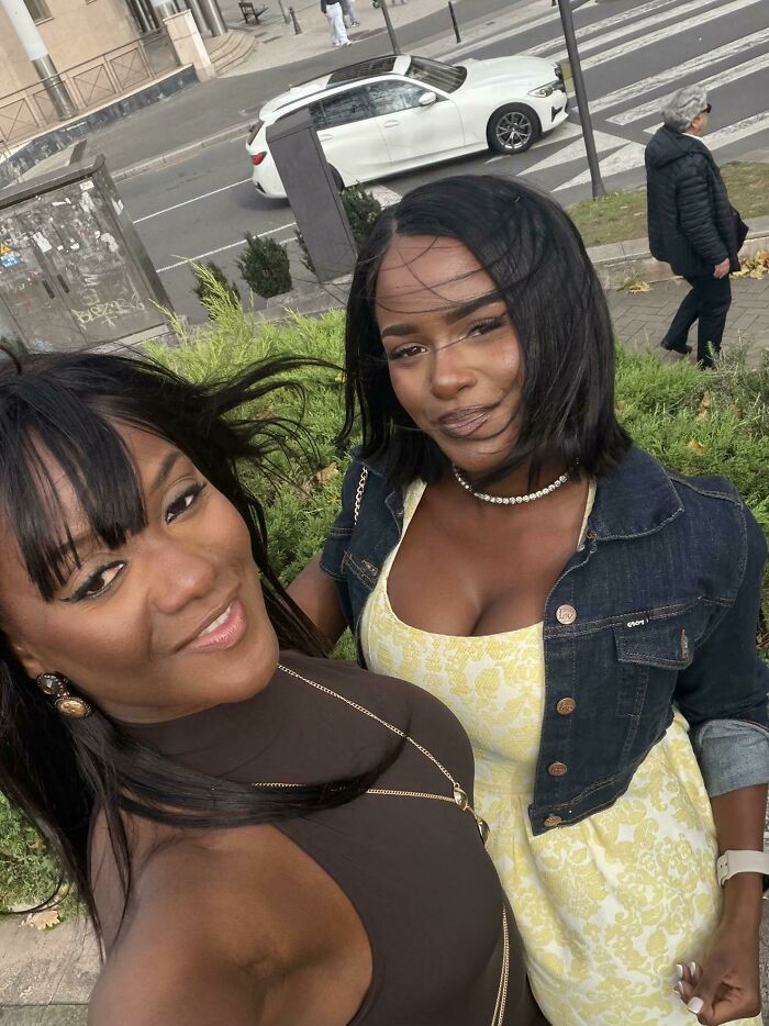 64 Parents Joined The Trend Of Sharing Photos With Their Kids That They Had Young