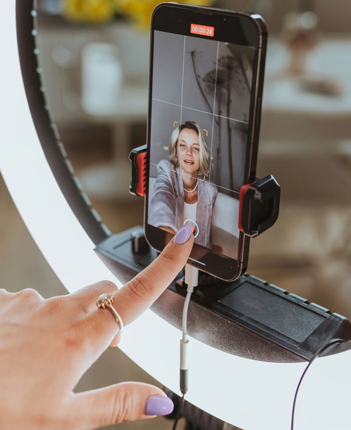 Woman Realizes Her Late Brother’s Baby Isn&rsquo;t His After Testing Her Suspicions, Ruins SIL&rsquo;s Life